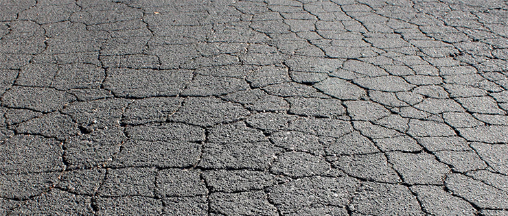 Les pathologies de voierie telles que le faïençage