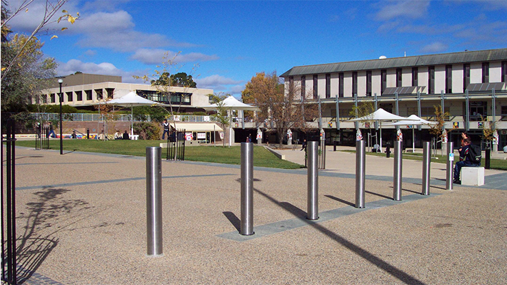 L'utilisatition de l'acier INOX en mobilier urbain